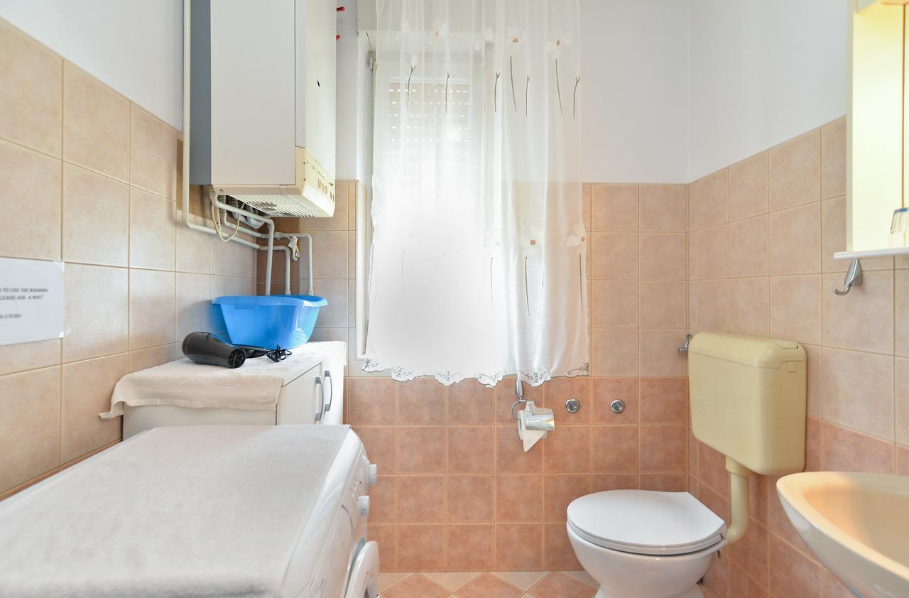 Apartment & Room Tanja 1552 Póla Kültér fotó